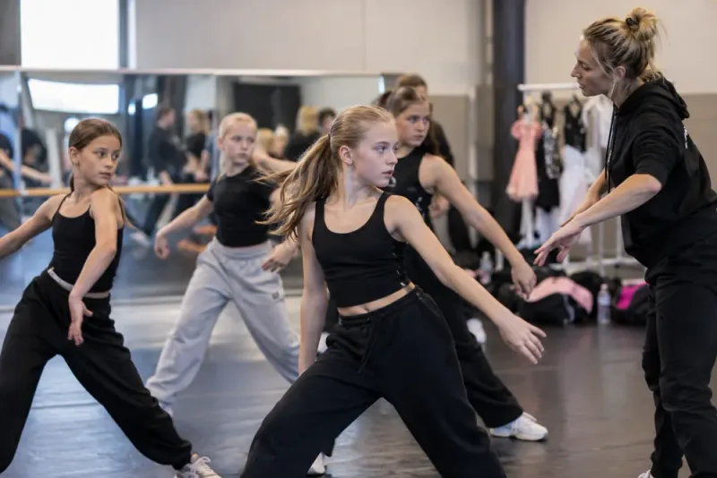 Dansare från Kilafors tävlar på högsta nivå – siktar mot Uppsala