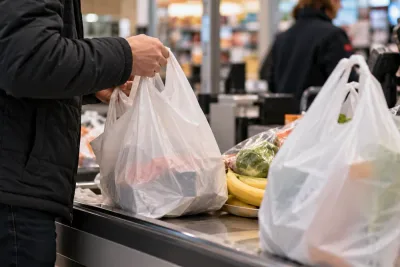 Plastpåsarna ökar kraftigt efter skattens avskaffande