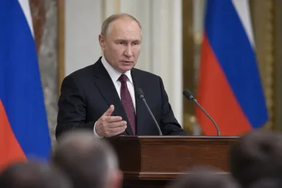 Vladimir Putin varnar Europa för krig utan vinnare