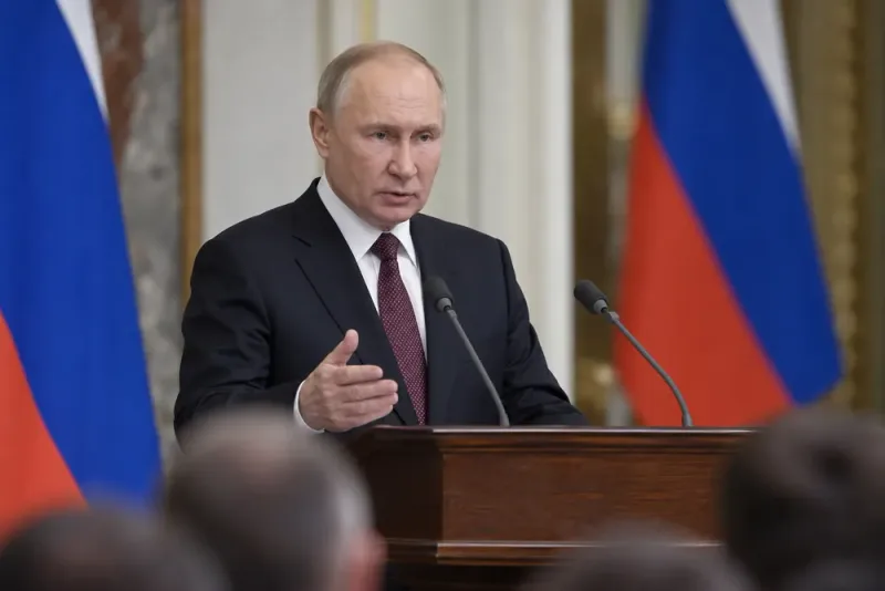 Vladimir Putin varnar Europa för krig utan vinnare