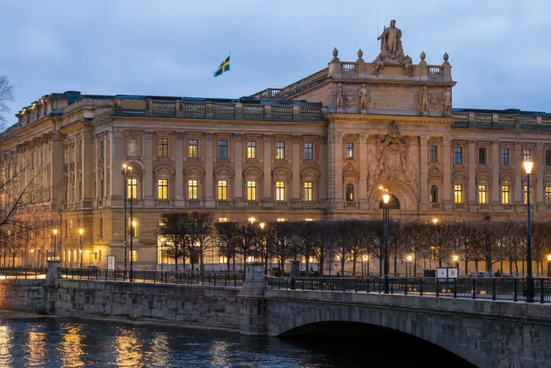 CUF-toppen kritiserar V:s regeringskrav – kräver besked