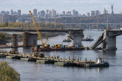 Ukraina planerar 21 nya broar efter ryska angrepp