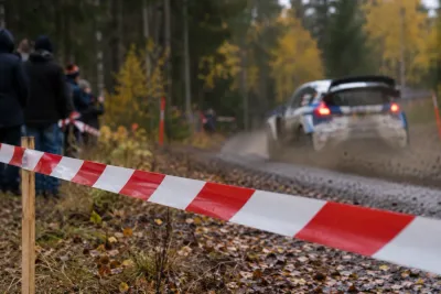 Åskådare kritiskt skadad under rallytävling i Nässjö