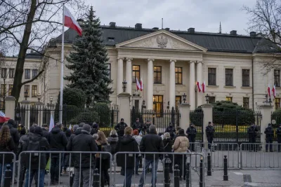 Domstolsledning avstängd i Polen – presidenten kallar till krismöte
